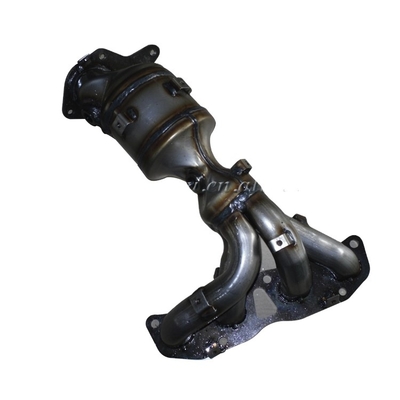 Automotive Exhaust System Three Way Catalytic Converter For Nissan Rogue Altima X-Trail Qashqai 2.5